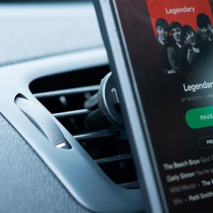 Mocowanie magnetyczne na telefon do kratki wentylacyjnej samochodu - Oxford Wyprzedaż