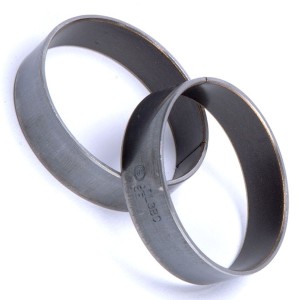 KYB TULEJKI ZAWIESZENIA PRZEDNIEGO 43x46x12 43MM (SET UP YAMAHA R1 '07)