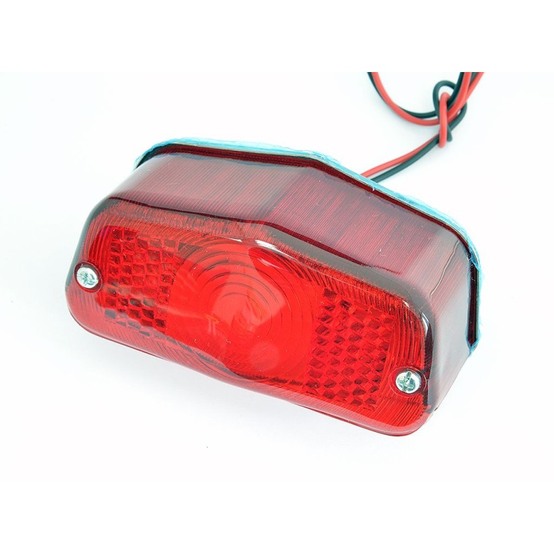 EMGO 2025/02 Lampa tylna do klasyków (wzór Lucas) (lata 1963-1973)