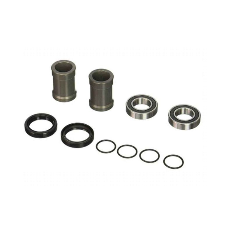 Zestaw łożysk z tulejkami wodoszczelnymi do kół przednich Suzuki RM125 01-08, RM250 01-08