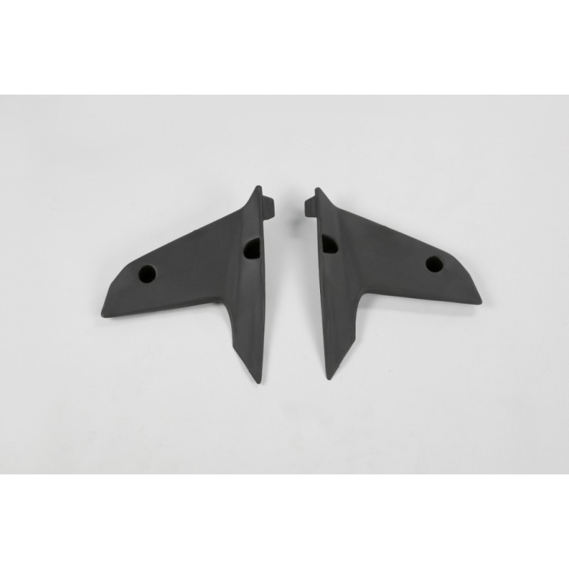 Osłona chłodnicy Husqvarna 4T '08-'10 - Dolne, kolor czarny