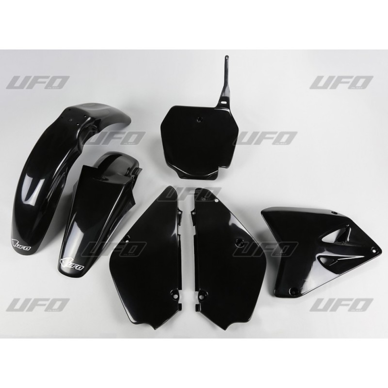 UFO KOMPLET PLASTIKÓW SUZUKI RM 85 '00-'24 KOLOR CZARNY