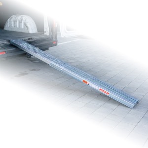 BIKETEC UNIWERSALNA RAMPA NAJAZDOWA STALOWA MOTOCYKL / ATV 215CM X 26CM, MAX. 227 KG KOLOR SREBRNY