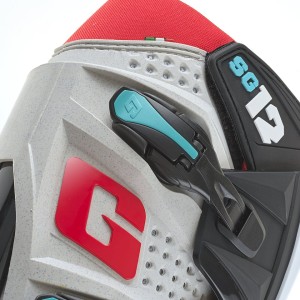 GAERNE BUTY CROSS/ENDURO MODEL SG-12 GRAVEL KOLOR SZARY/CZERWONY/NIEBIESKI/CZARNY ROZMIAR 42