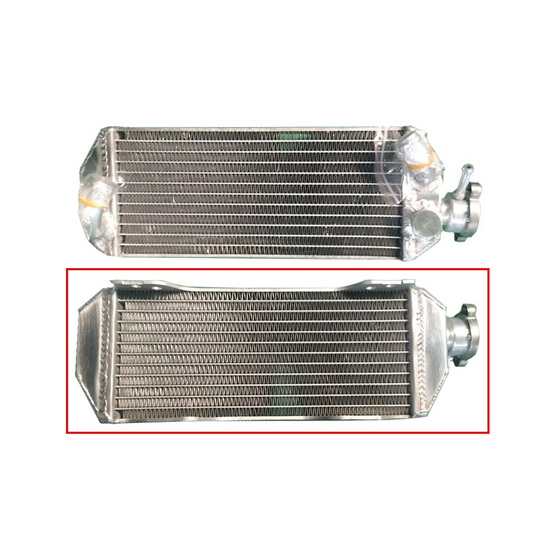 Psychic Chłodnica Suzuki DRZ 400S/SM \'00-17 Wzmocniona o Standardowej Pojemności Prawej Strony (szt.) (Z Korkiem)