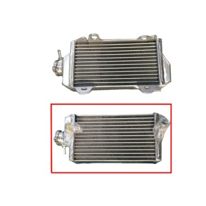 Chłodnica psychiczna Suzuki RMZ 450 '08-16 wzmocniona o zwiększonej pojemności prawa (szt.) (z korkiem)