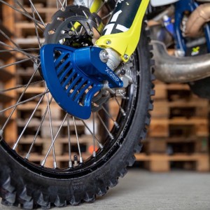 X-GRIP OSŁONA TARCZY HAMULCOWEJ PRZÓD/PRZEDNIEJ KTM EXC,EXC-F, HUSQVARNA TE, FE ,TC, FC '16-, GASGAS EC, EC-F, MC, MC-F 21-, KO