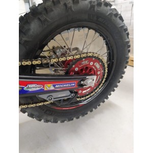 Osłona wahacza KTM SX/EXC '12-'23: Husqvarna TE/FE '14-'23: Gas Gas EC '20-'23 - kolor czarny