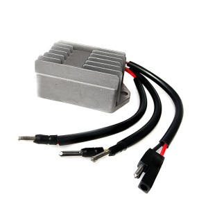 Regulator napięcia do Ducati Monster 996 / 1000 '03-08, 750 '98-01, Sport Clasic 1000 '06-10, Hypermotard 796 '10-12, 1100